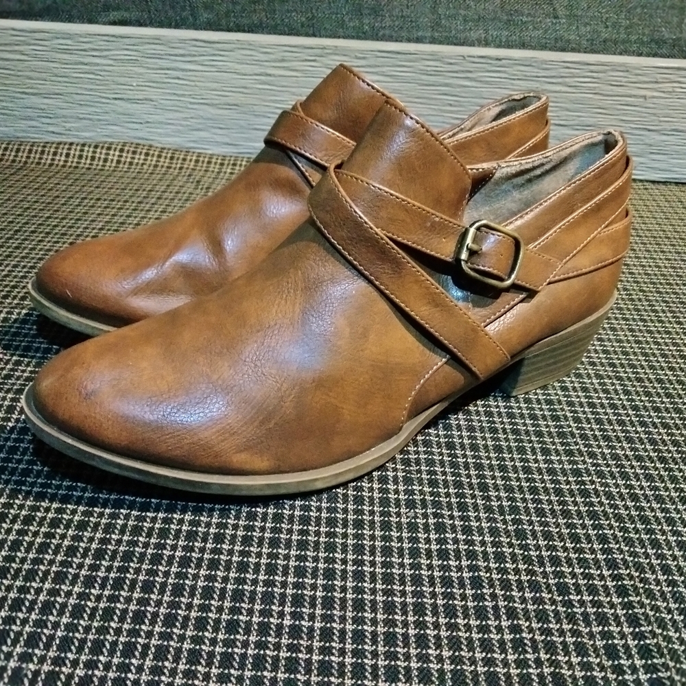 Life Stride Booties